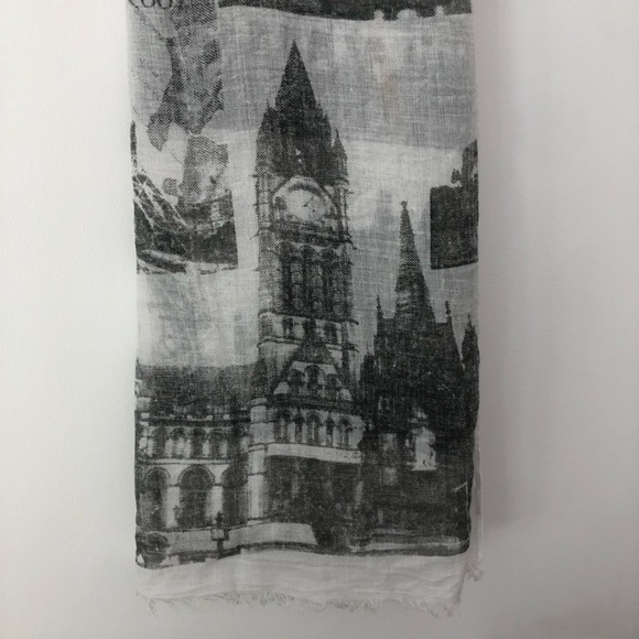 Black white and gray landmark travel big scarf. - Picture 2 of 7